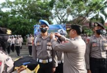 Kapolres Tanah Laut, AKBP AKBP Rofikoh Yunianto, S.I.K. pimpin apel gelar pasukan Operasi Zebra-Intan 2022