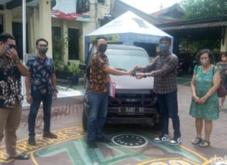 Warga Surabaya ini Senang Dan Bangga Mobil Pickup Yang Hilang Berhasil Dikembalikan Polisi